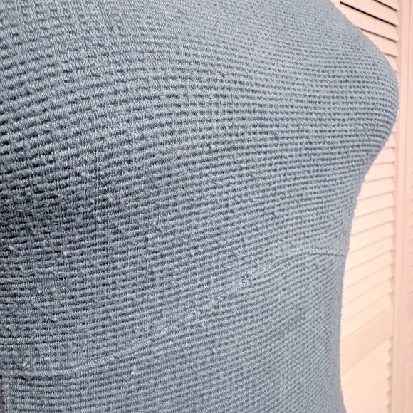 Victoria’s Secret thermal top - Picture 4 of 4